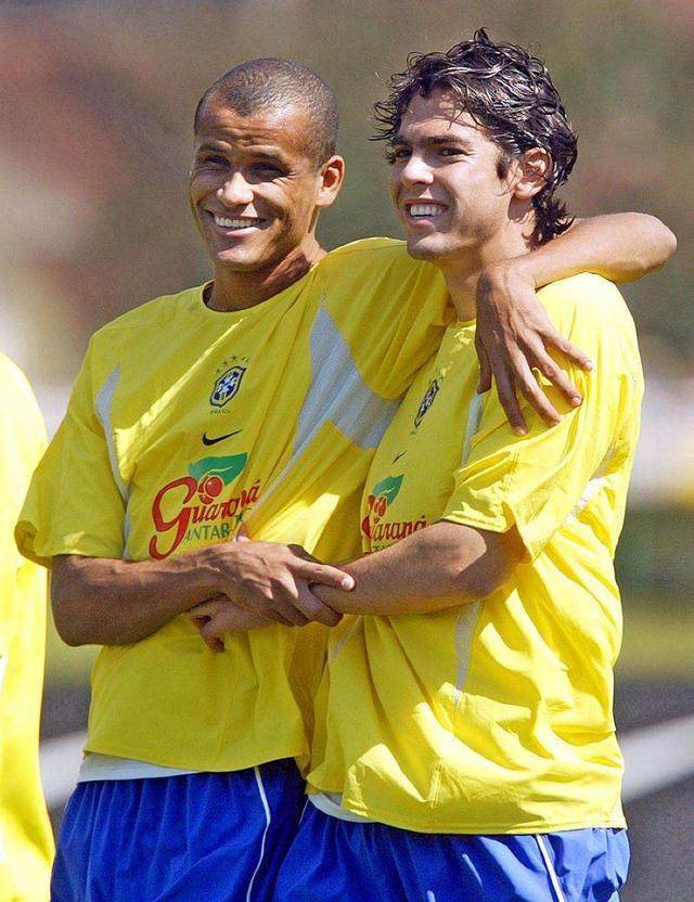 与其一味自 与其一味自