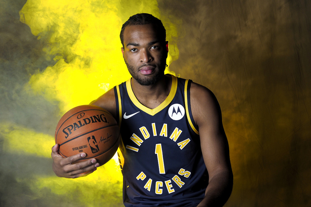 在这样紧张 在这样紧张