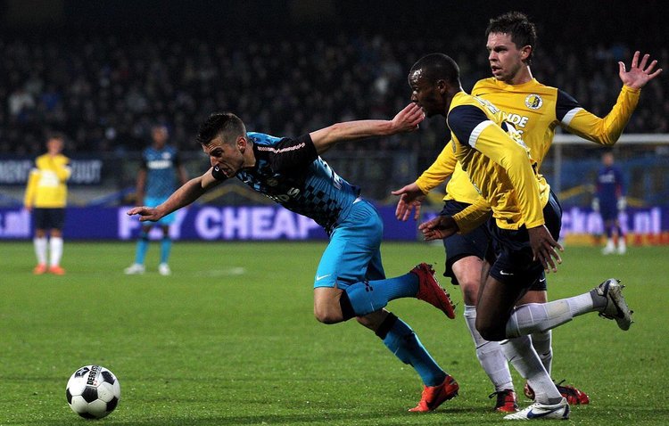 背后必然有 背后必然有