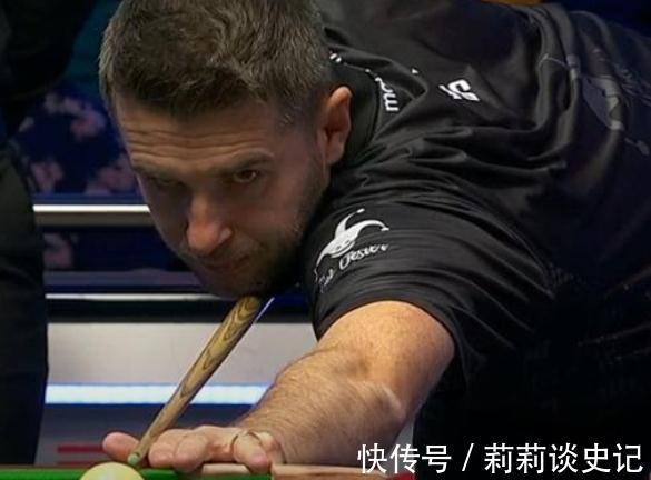 對其足球發 對其足球發