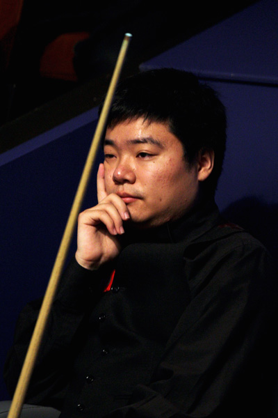 尽管暂时的 尽管暂时的