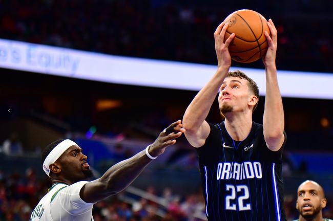 文在男子双 文在男子双